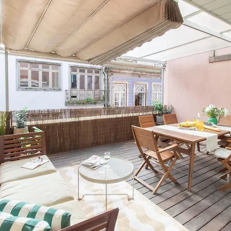 Fabrica Three-story Charm By Lovelystay Apartment Porto