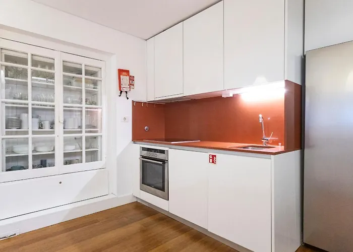 Fabrica Three-story Charm By Lovelystay *