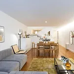 Apartamento Fábrica Three-story Charm By Lovelystay *