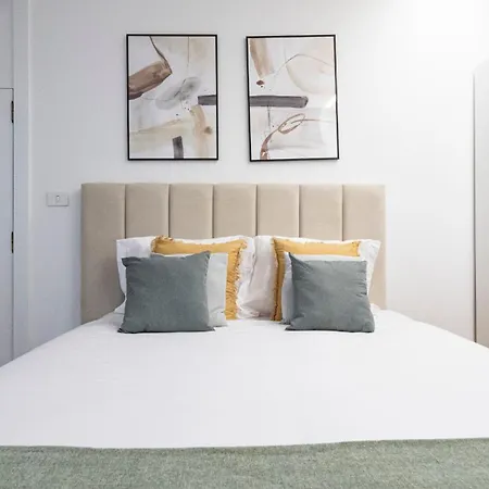 Fabrica Three-story Charm By Lovelystay Apartment Porto