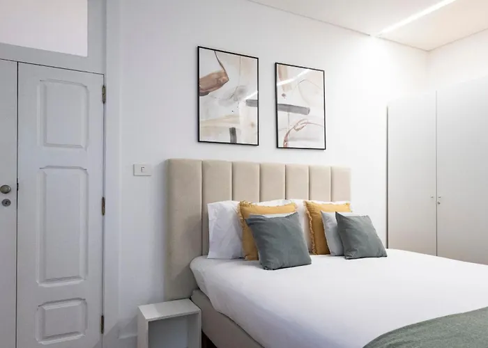 Apartment Fabrica Three-story Charm By Lovelystay *