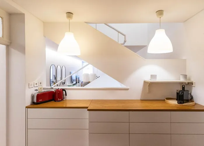 Fabrica Three-story Charm By Lovelystay Apartment Porto