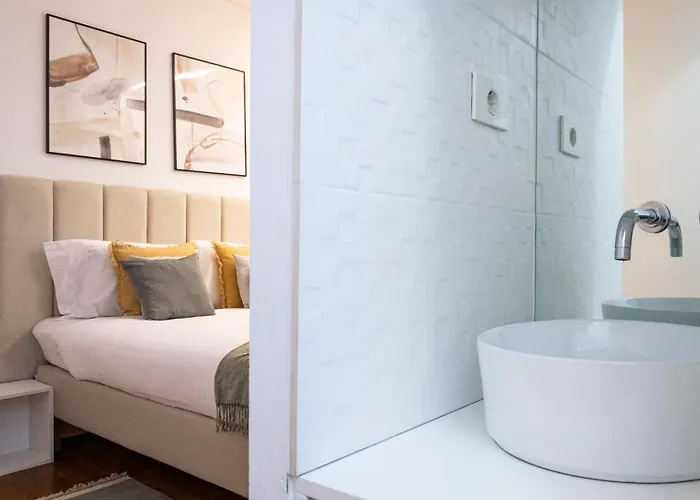 Fabrica Three-story Charm By Lovelystay Apartment *