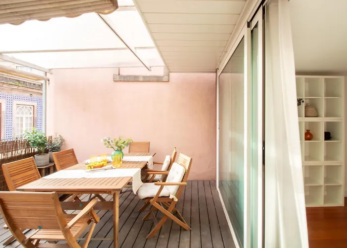 Apartman Fabrica Three-story Charm By Lovelystay *