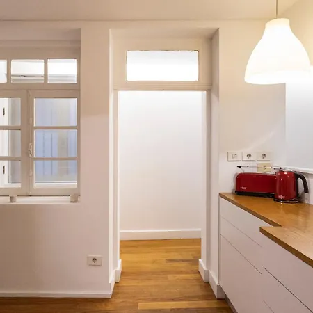 Fábrica Three-story Charm By Lovelystay Appartamento *