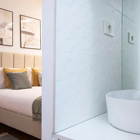 Fábrica Three-story Charm By Lovelystay Appartamento *