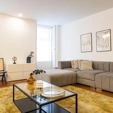 Fabrica Three-story Charm By Lovelystay Appartement