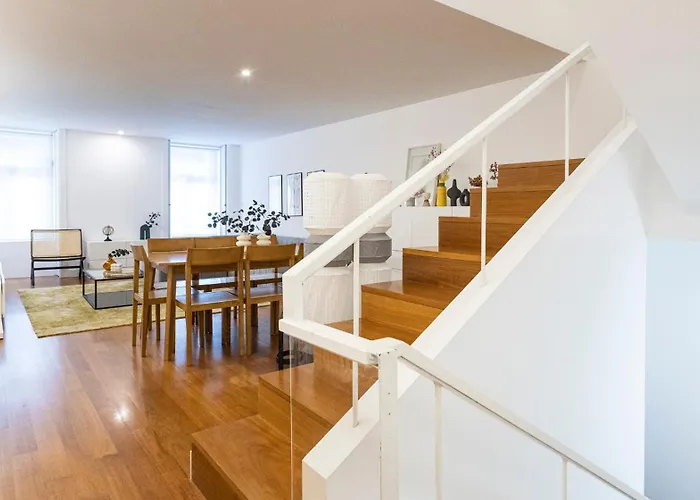 Fabrica Three-story Charm By Lovelystay * ポルト